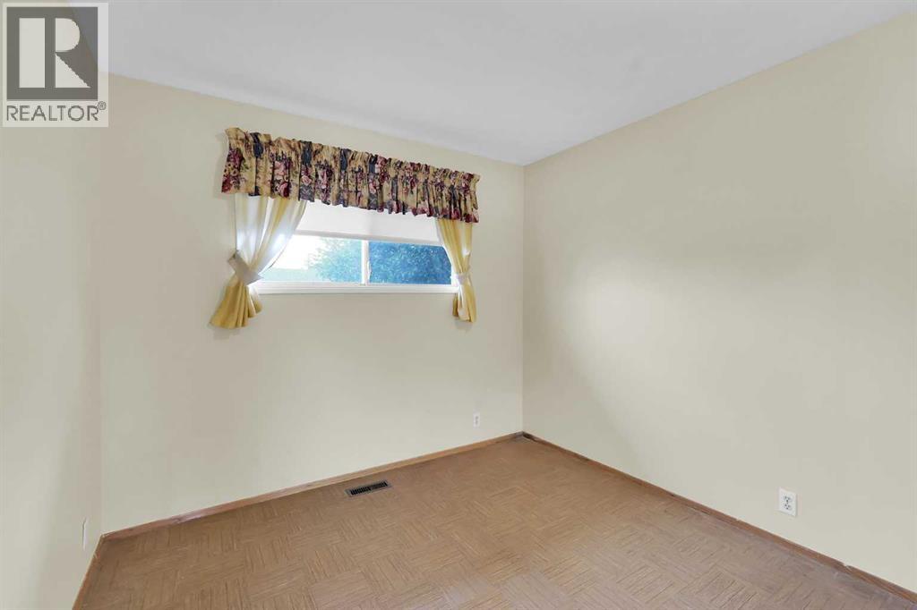 56 Penbrooke Place SE, Calgary, Alberta  T2A 3T9 - Photo 19 - A2340247