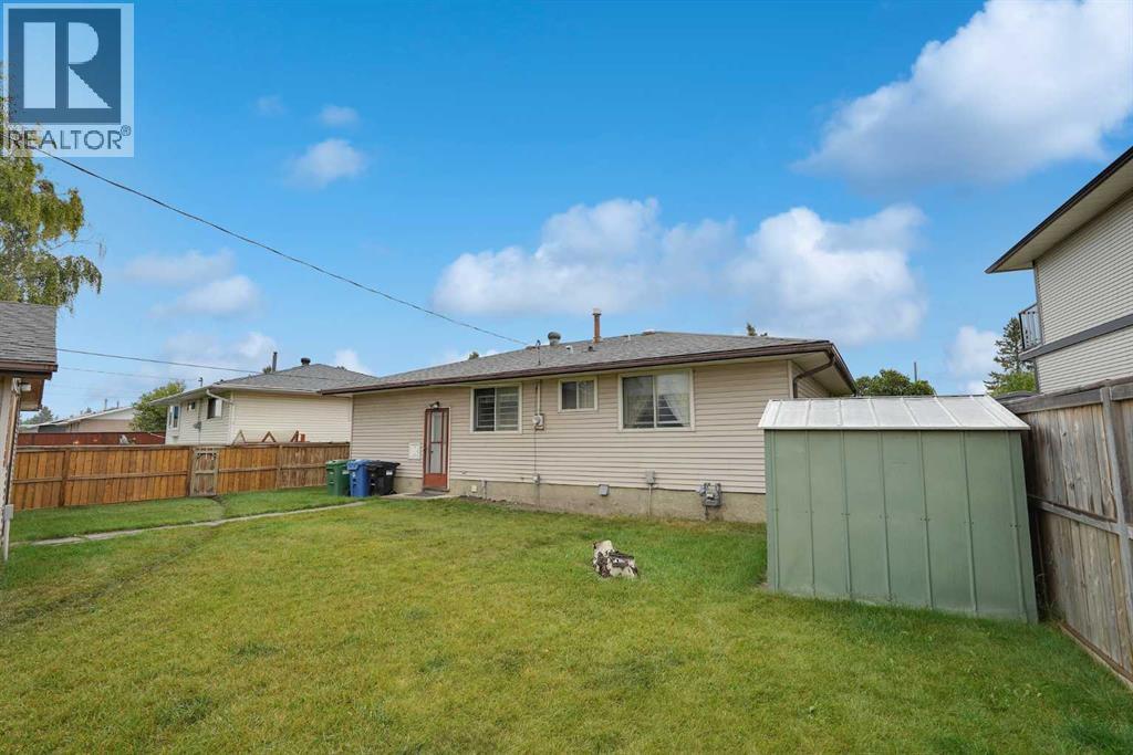 56 Penbrooke Place SE, Calgary, Alberta  T2A 3T9 - Photo 35 - A2340247