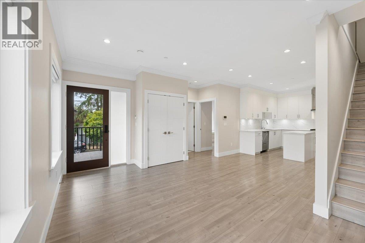 3820 Inverness Street, Vancouver, British Columbia  V5W 1W6 - Photo 2 - R3162633