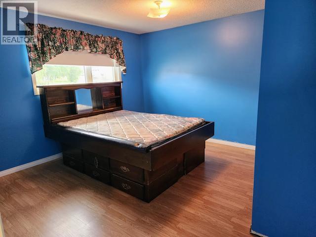 26 OGILVIE CRES photo 12