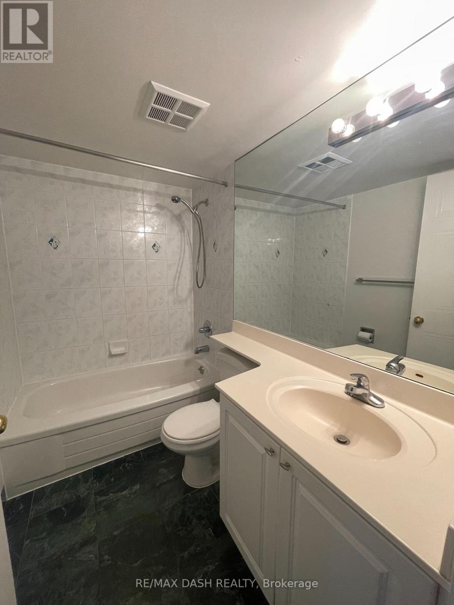 1210 - 750 Bay Street, Toronto, Ontario  M5G 1N6 - Photo 8 - C13757892