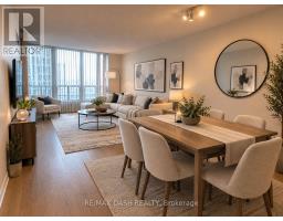 1210 - 750 BAY STREET, Toronto, Ontario