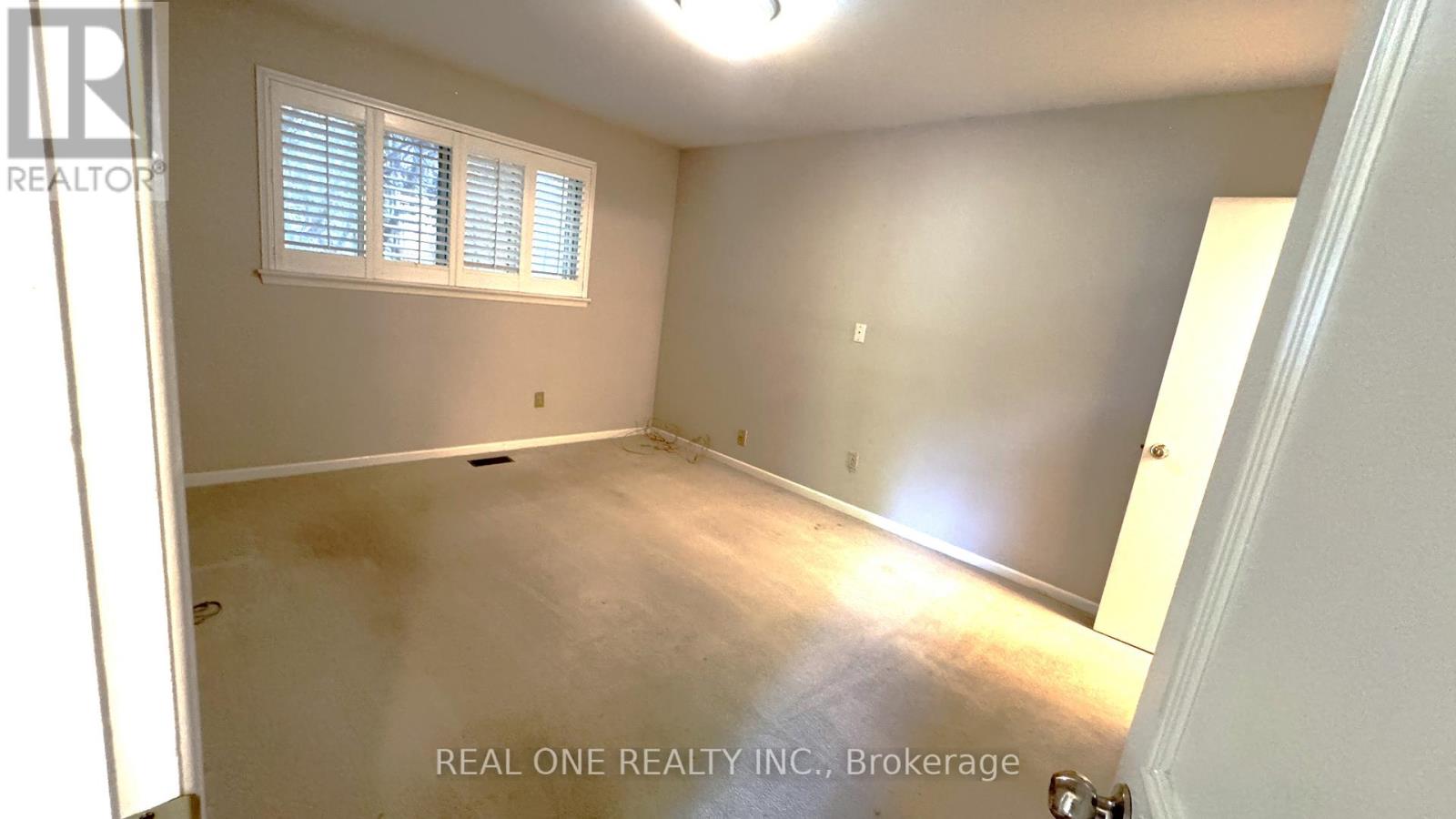 35 Corning Road, Toronto, Ontario  M2J 2L6 - Photo 16 - C13757898
