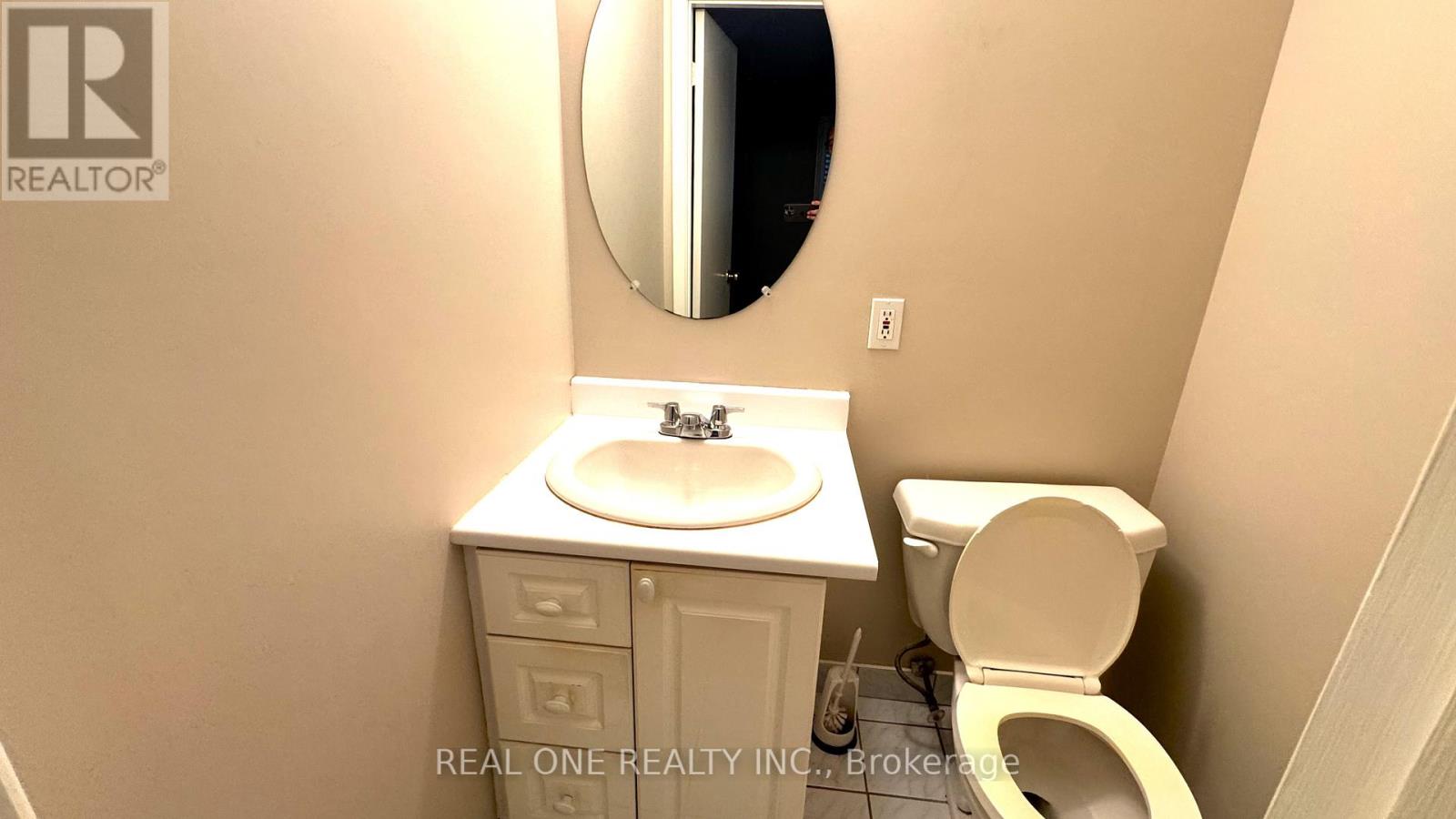 35 Corning Road, Toronto, Ontario  M2J 2L6 - Photo 19 - C13757898