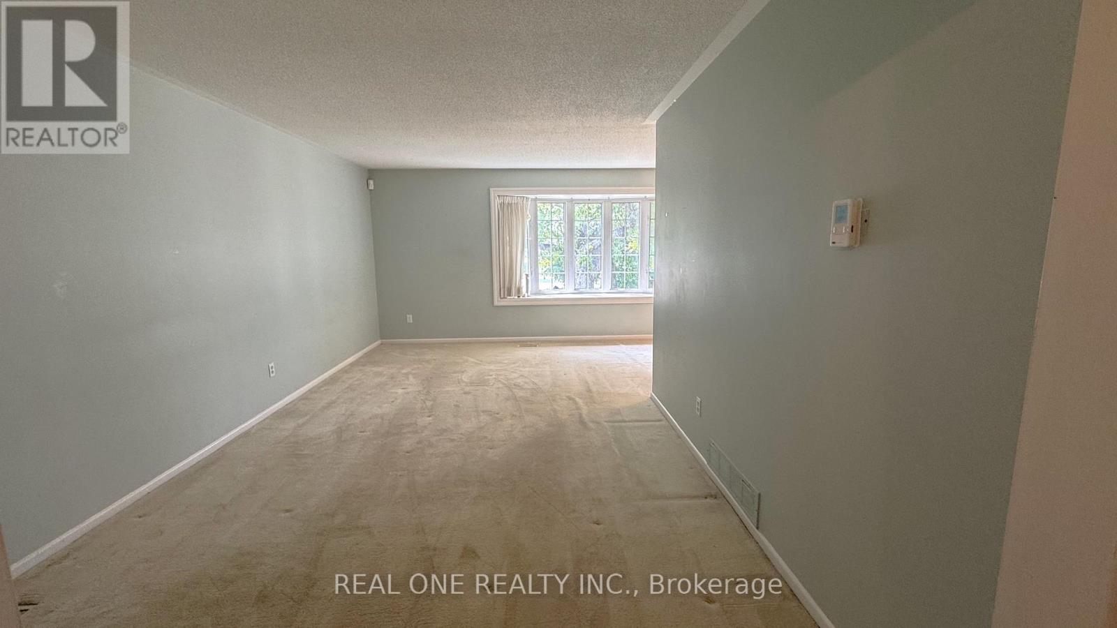 35 Corning Road, Toronto, Ontario  M2J 2L6 - Photo 6 - C13757898