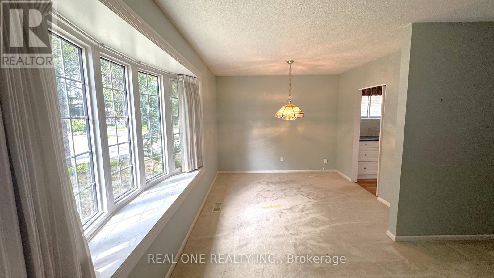 35 Corning Road, Toronto, Ontario  M2J 2L6 - Photo 7 - C13757898