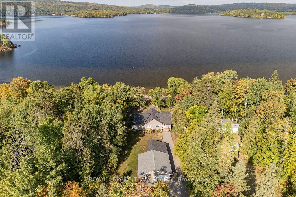 42153 Combermere Road, Madawaska Valley, Ontario  K0J 1B0 - Photo 19 - X13757900