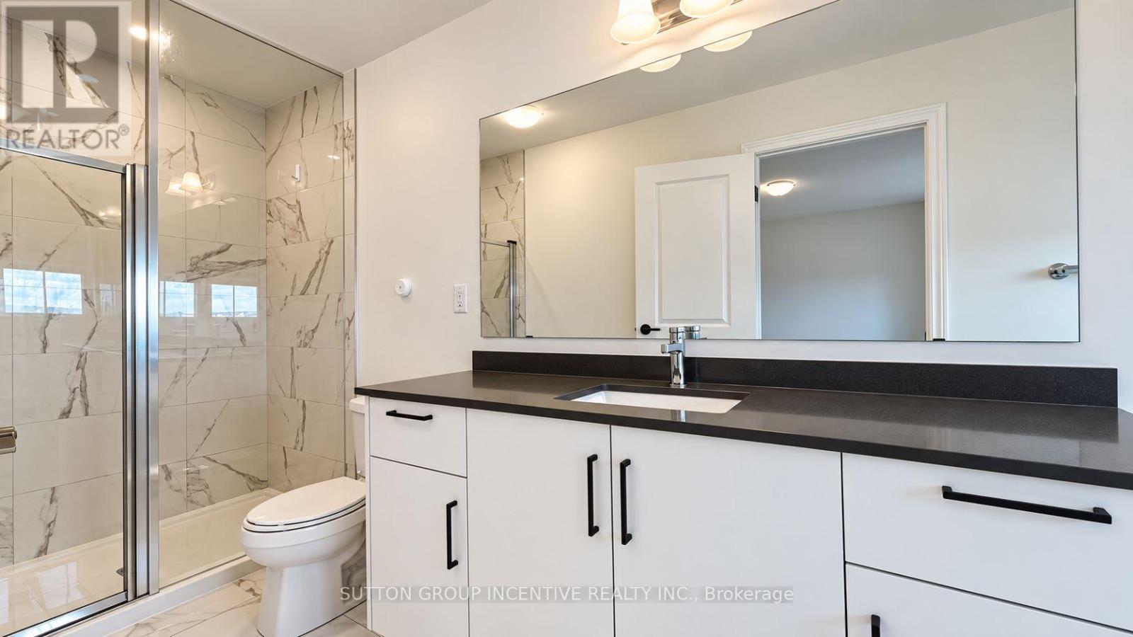 152 Greer Street, Barrie, Ontario  L9R 0R6 - Photo 12 - S13757912