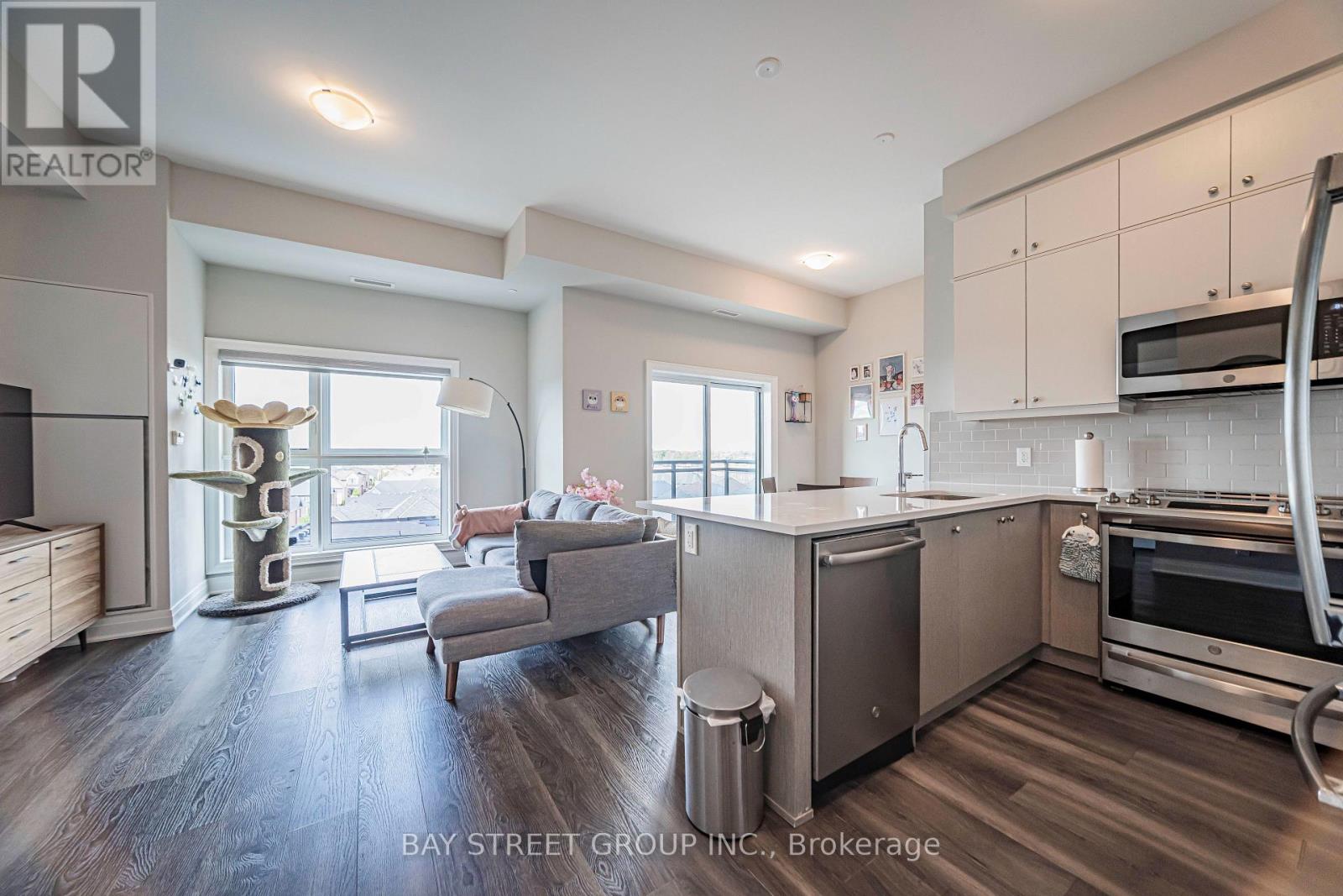 630 - 128 Grovewood Common, Oakville, Ontario  L6H 0X3 - Photo 11 - W13757902