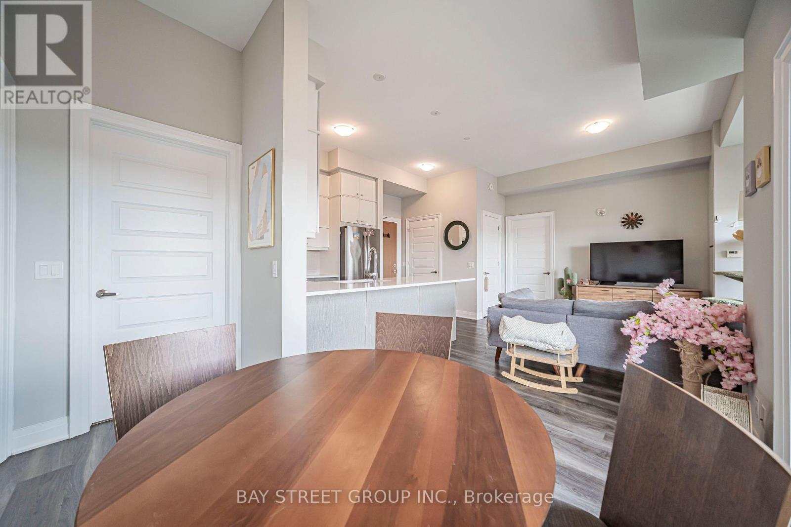 630 - 128 Grovewood Common, Oakville, Ontario  L6H 0X3 - Photo 17 - W13757902