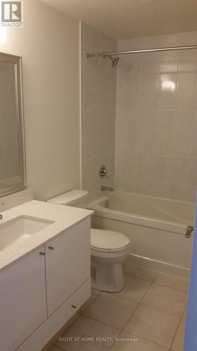 1101 - 55 Eglinton Avenue W, Mississauga, Ontario  L5R 0E4 - Photo 10 - W13757916