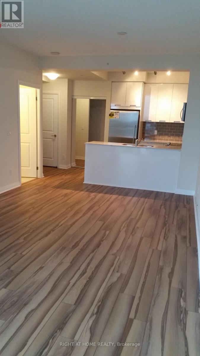 1101 - 55 Eglinton Avenue W, Mississauga, Ontario  L5R 0E4 - Photo 17 - W13757916