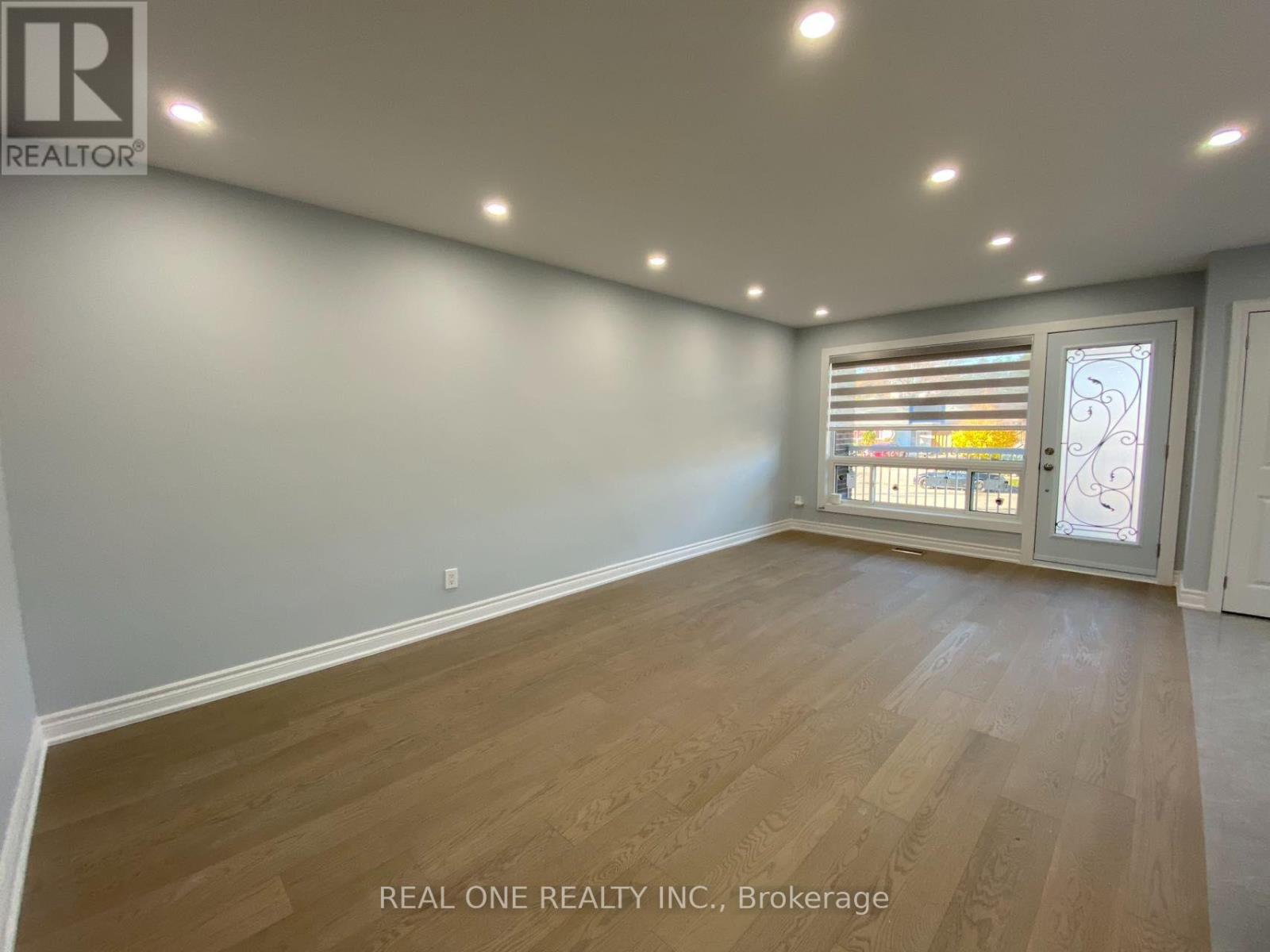 Room U1 - 1186 Shadeland Drive, Mississauga, Ontario  L5C 1P4 - Photo 10 - W13757938