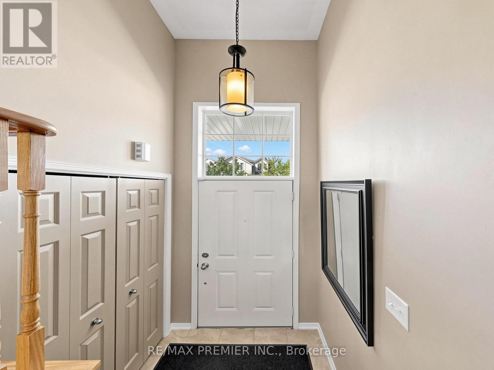 95 John Bell Crescent, Toronto, Ontario  M1L 0G5 - Photo 5 - E13747252