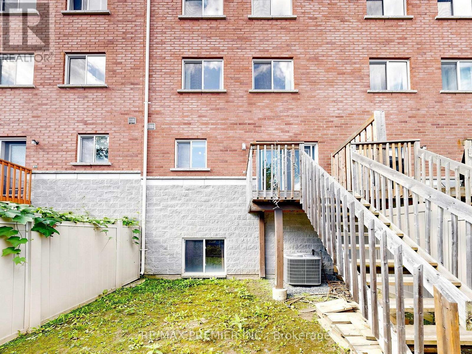 95 John Bell Crescent, Toronto, Ontario  M1L 0G5 - Photo 22 - E13747252
