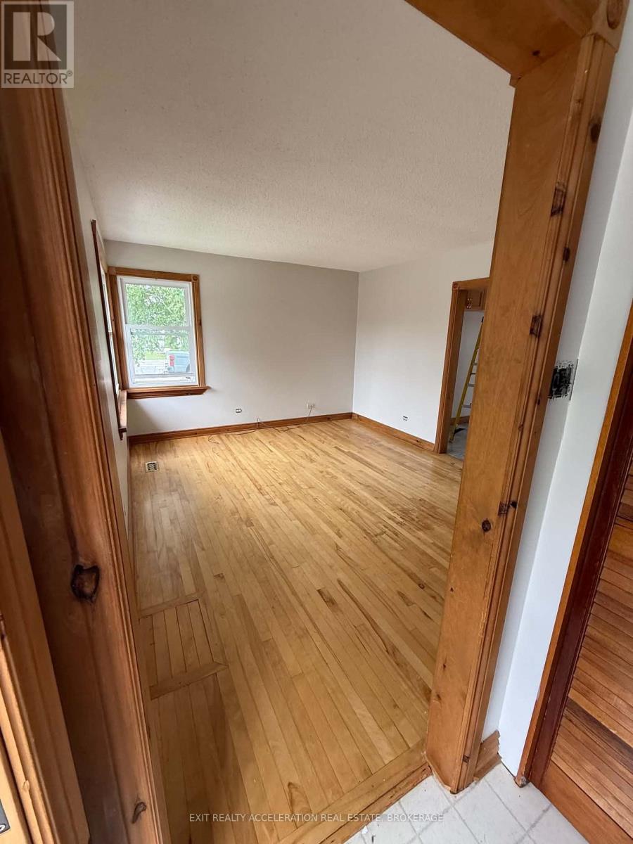 230 Marilyn Avenue, Greater Napanee, Ontario  K7R 2L4 - Photo 12 - X13757956