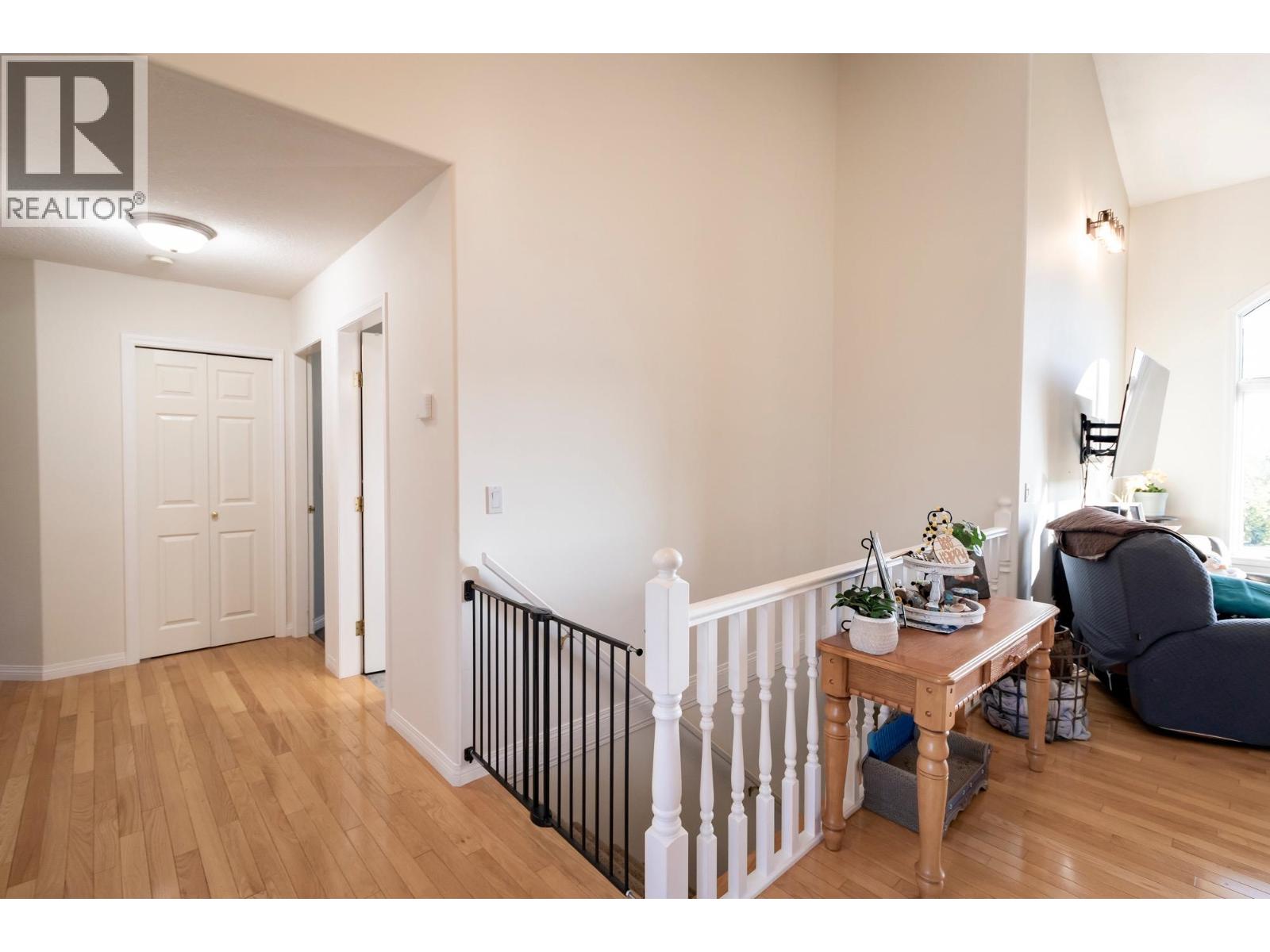12098 91 Street, Fort St. John, British Columbia  V1J 8C3 - Photo 3 - R3162651