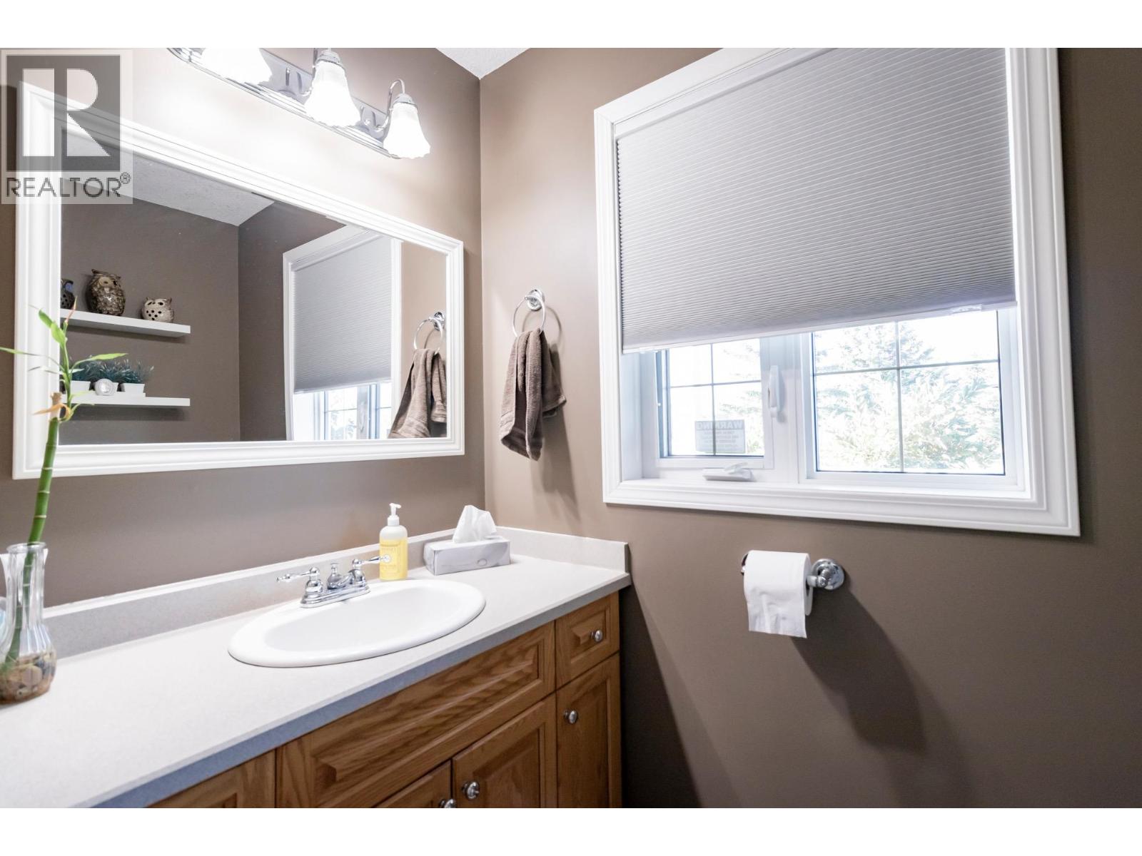 12098 91 Street, Fort St. John, British Columbia  V1J 8C3 - Photo 10 - R3162651