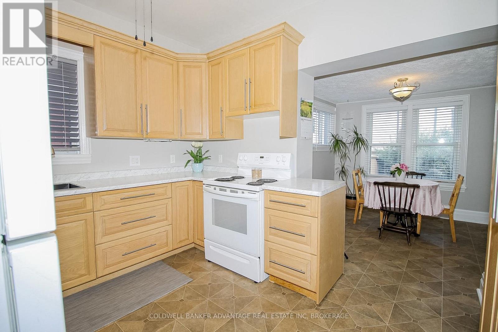 4859 Willmott Street, Niagara Falls, Ontario  L2E 1Z5 - Photo 15 - X13757962