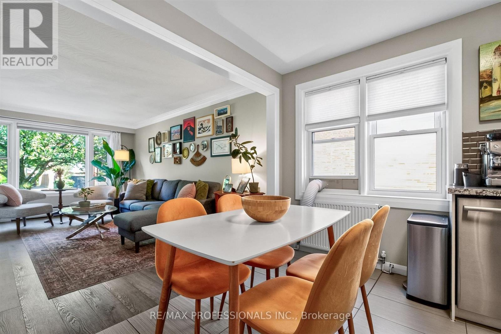 31 Long Branch Avenue, Toronto, Ontario  M8W 3H8 - Photo 12 - W13757942