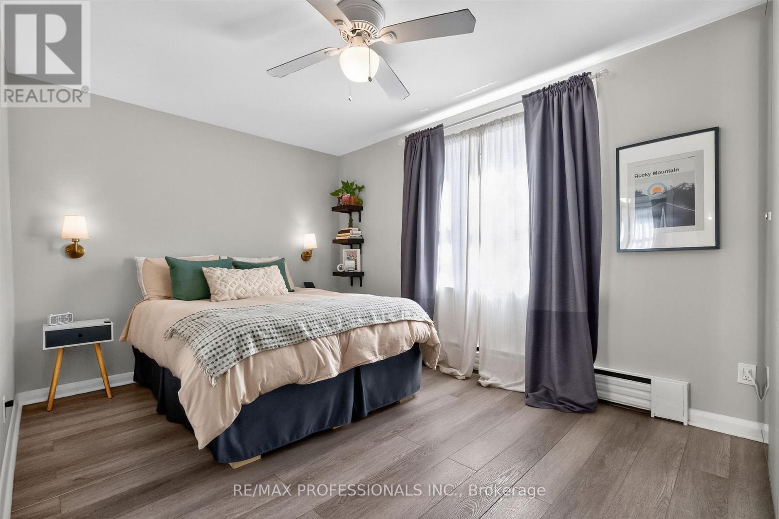 31 Long Branch Avenue, Toronto, Ontario  M8W 3H8 - Photo 18 - W13757942