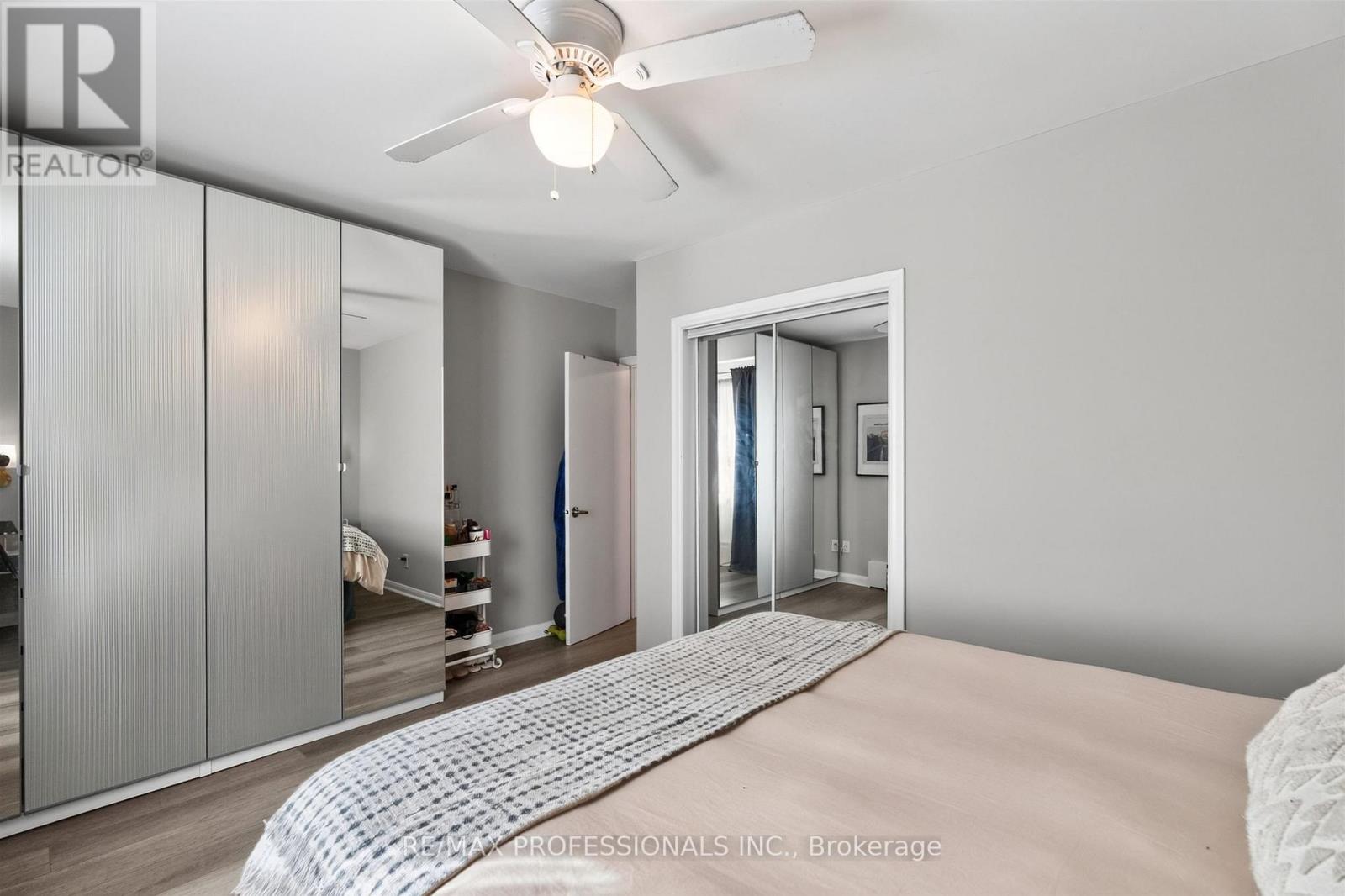 31 Long Branch Avenue, Toronto, Ontario  M8W 3H8 - Photo 20 - W13757942