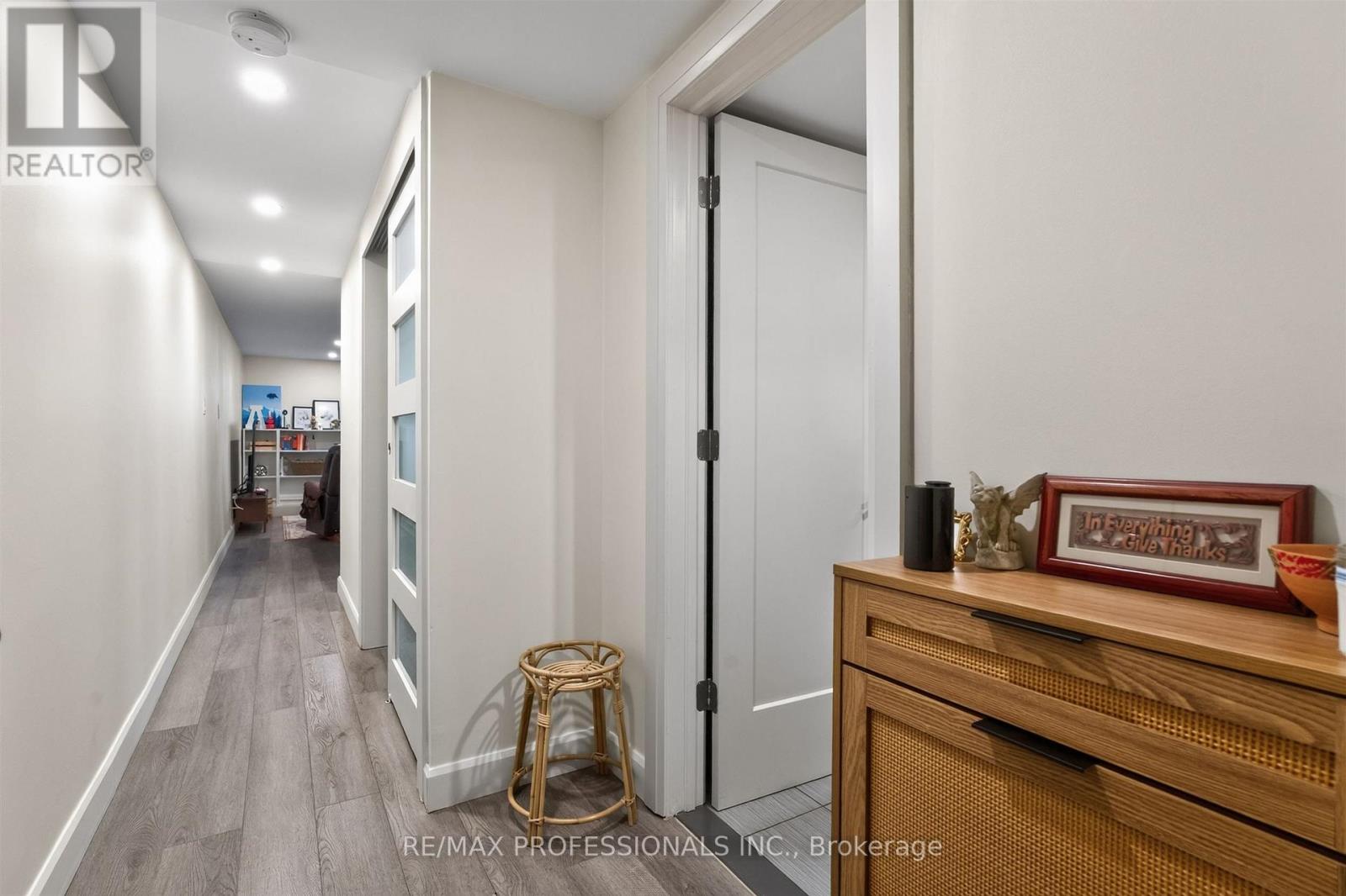 31 Long Branch Avenue, Toronto, Ontario  M8W 3H8 - Photo 27 - W13757942