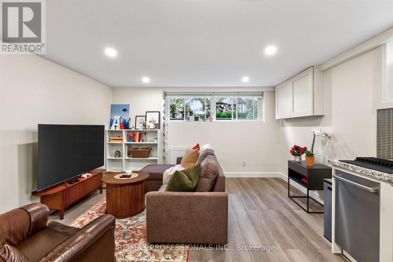 31 Long Branch Avenue, Toronto, Ontario  M8W 3H8 - Photo 29 - W13757942
