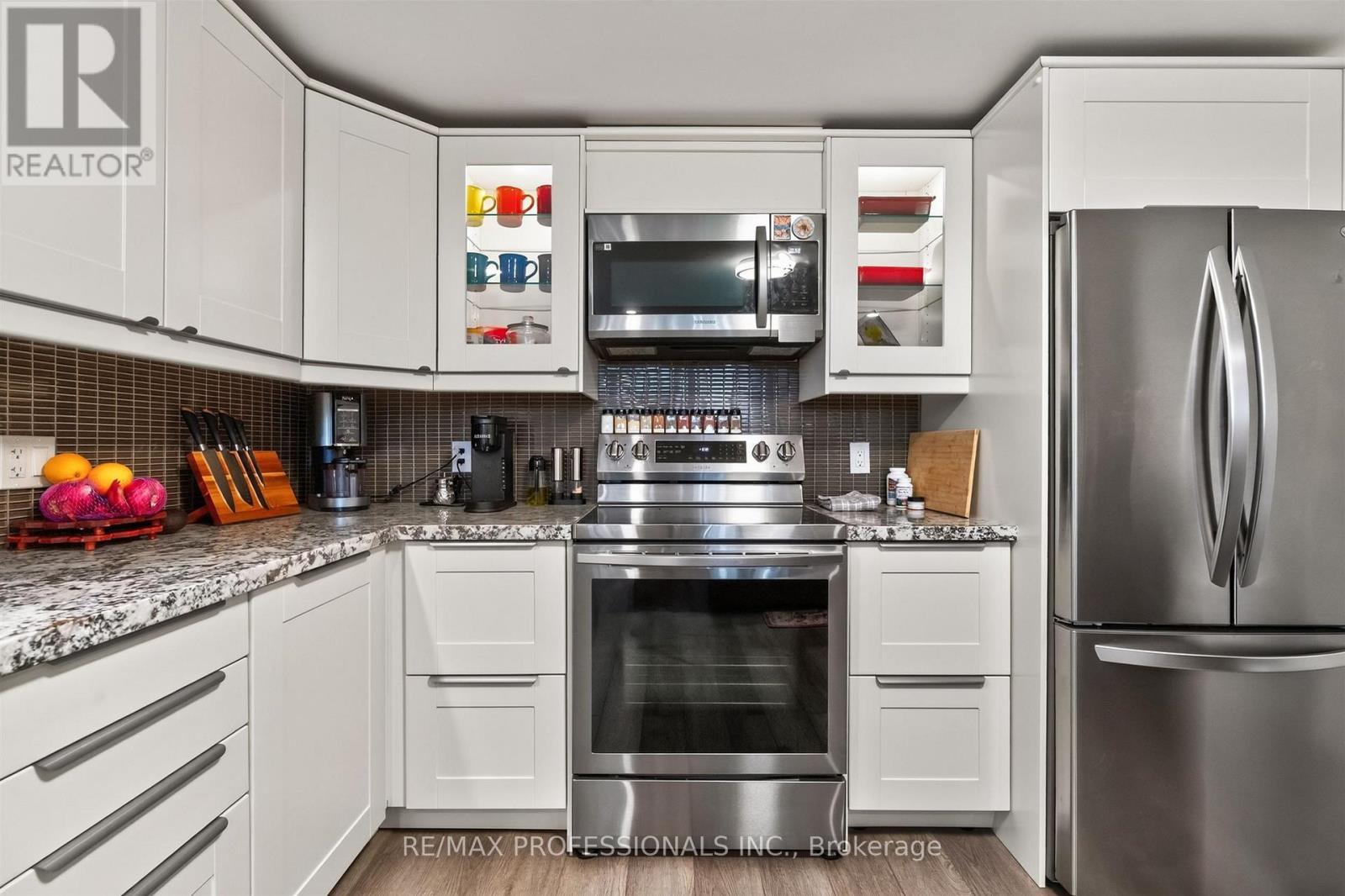 31 Long Branch Avenue, Toronto, Ontario  M8W 3H8 - Photo 33 - W13757942