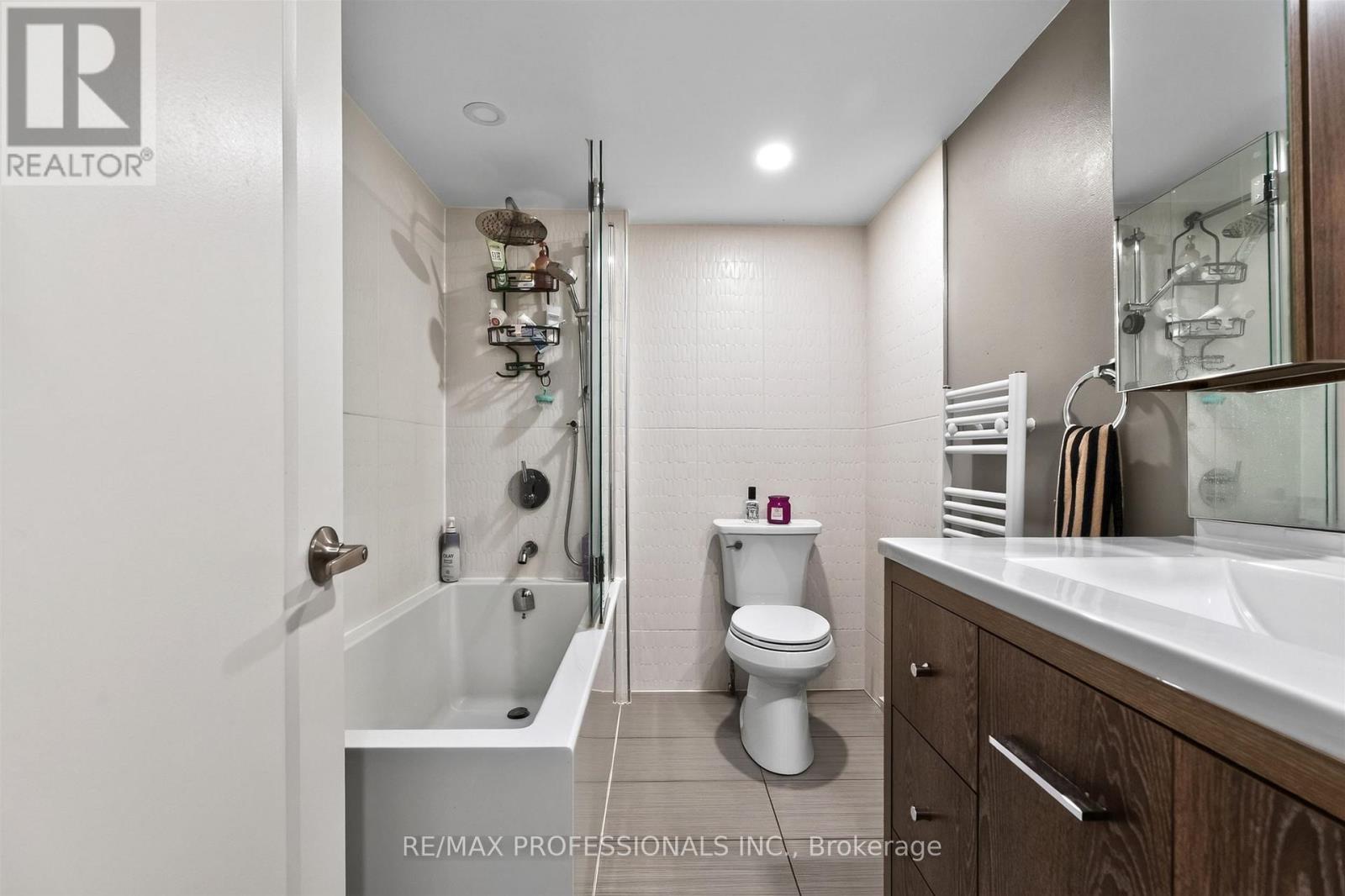 31 Long Branch Avenue, Toronto, Ontario  M8W 3H8 - Photo 37 - W13757942