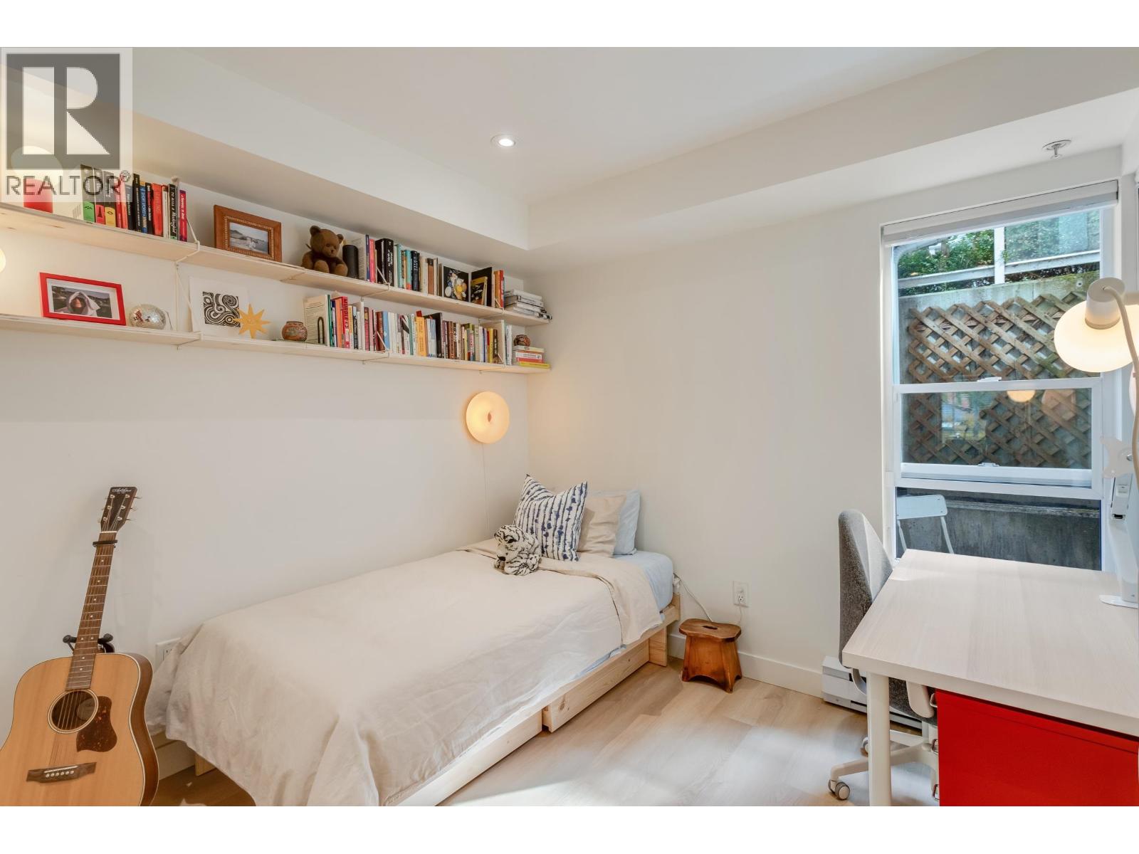 246 2565 W Broadway Street, Vancouver, British Columbia  V6K 2E9 - Photo 24 - R3162803