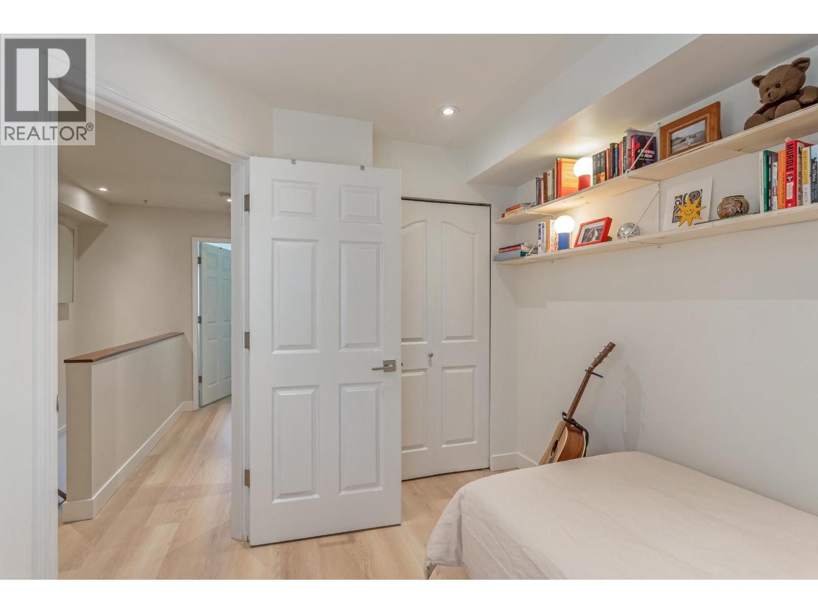 246 2565 W Broadway Street, Vancouver, British Columbia  V6K 2E9 - Photo 26 - R3162803