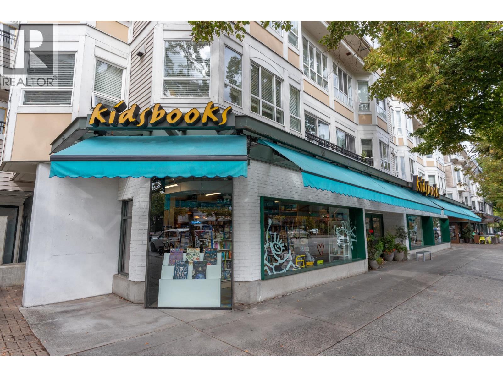 246 2565 W Broadway Street, Vancouver, British Columbia  V6K 2E9 - Photo 32 - R3162803