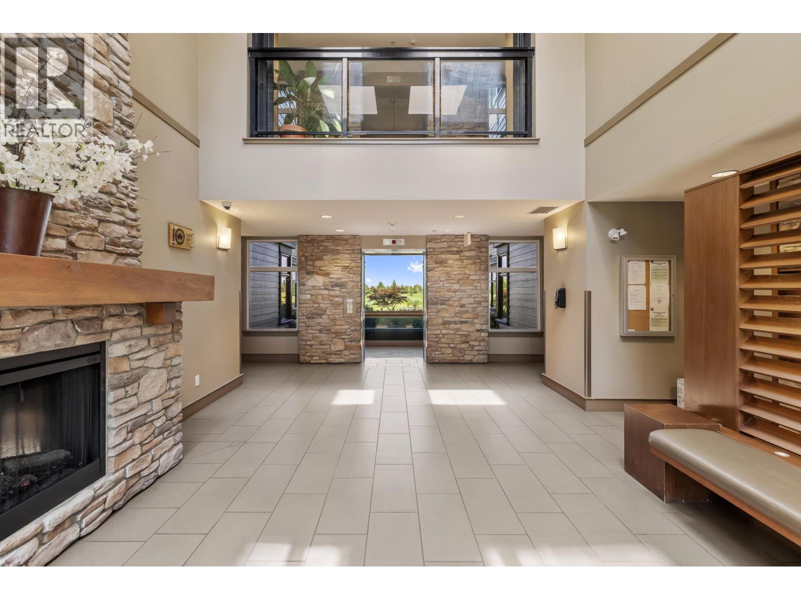 301 5099 Springs Boulevard, Delta, British Columbia  V4M 0A2 - Photo 5 - R3162821