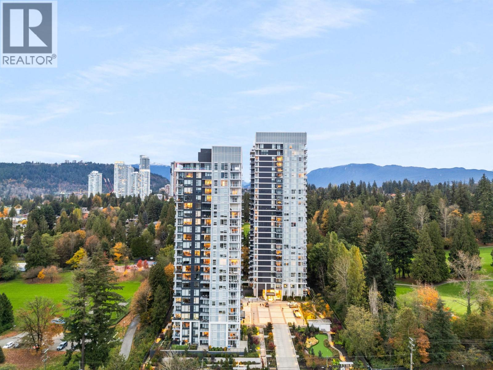 608 585 Austin Avenue, Coquitlam, British Columbia  V3K 0G6 - Photo 10 - R3162839