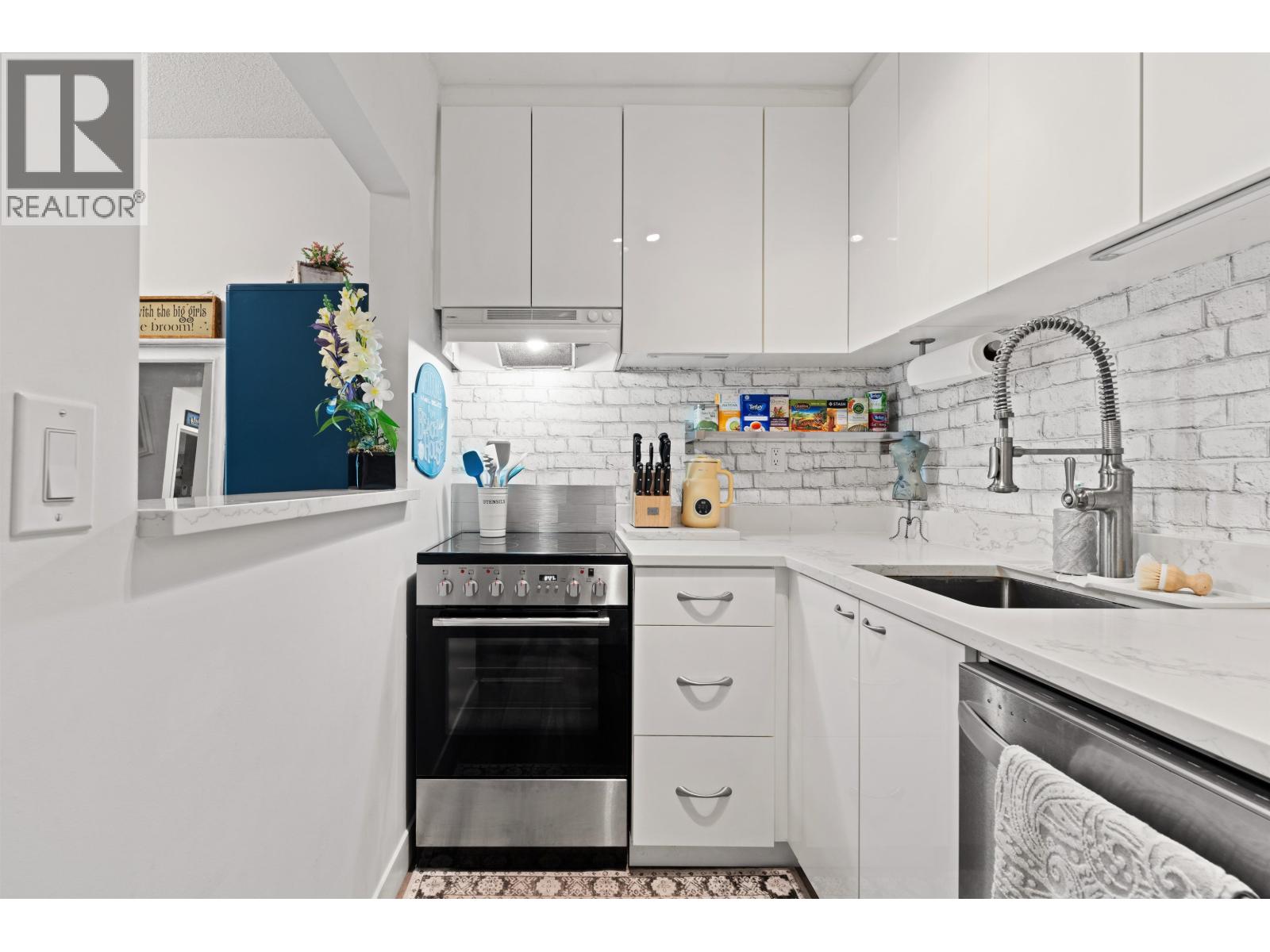401 2173 W 6 Avenue, Vancouver, British Columbia  V6K 1V5 - Photo 14 - R3162865
