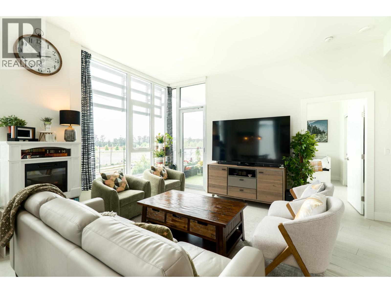 309 3438 Sawmill Crescent, Vancouver, British Columbia  V5S 0E3 - Photo 3 - R3162869