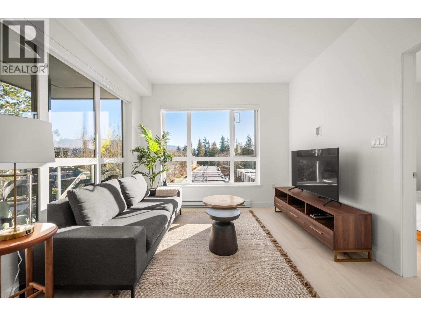 613 3596 Malsum Drive, North Vancouver, British Columbia  V7G 0B5 - Photo 3 - R3162870