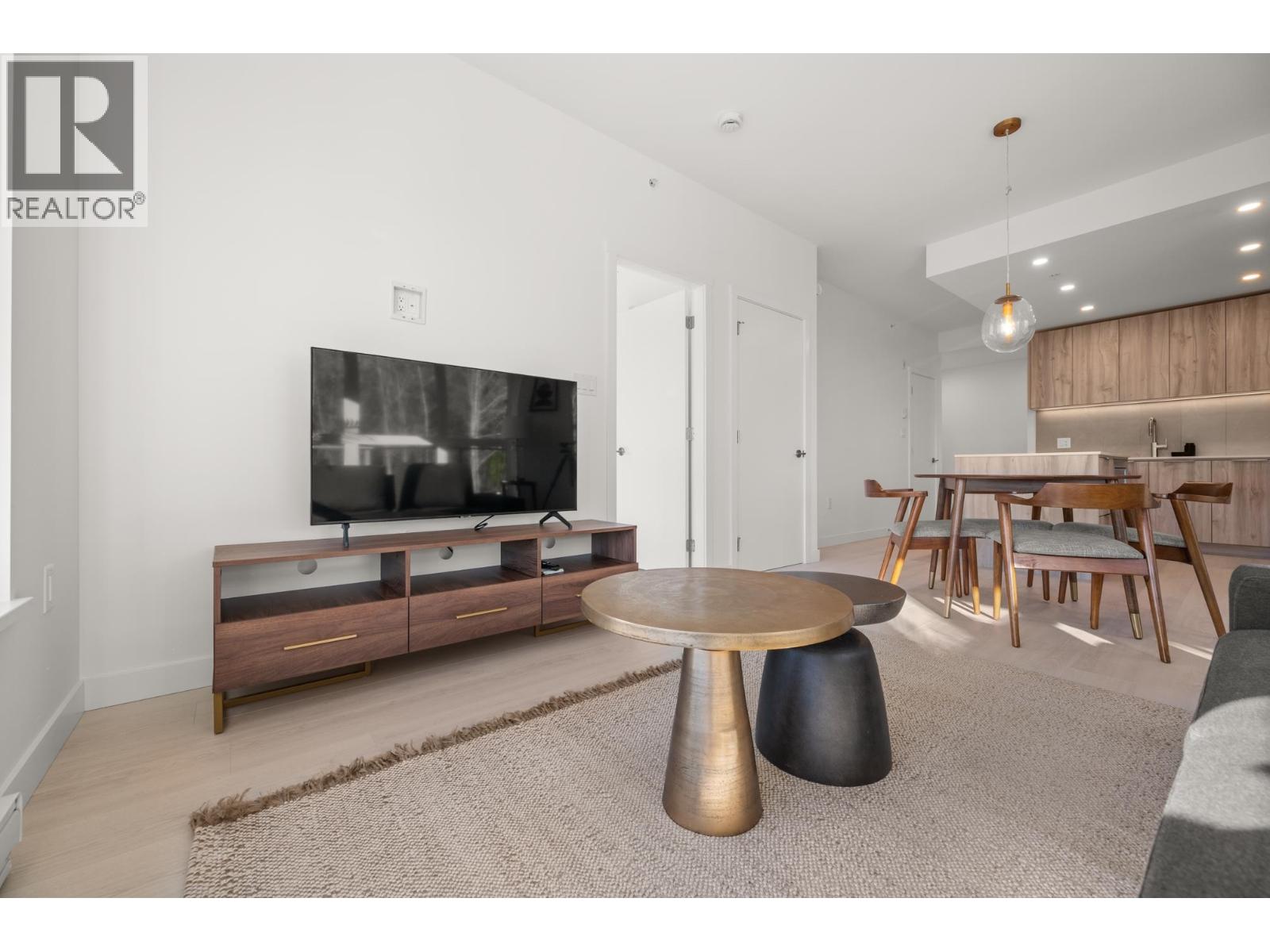 613 3596 Malsum Drive, North Vancouver, British Columbia  V7G 0B5 - Photo 4 - R3162870