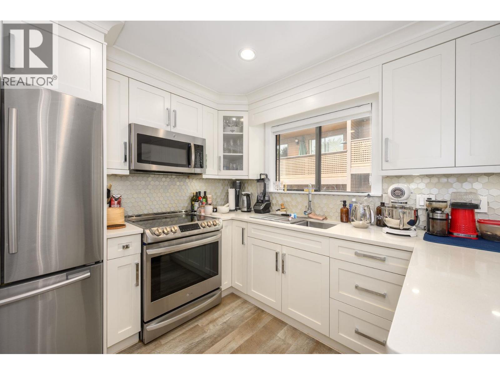 3201 Lonsdale Avenue, North Vancouver, British Columbia  V7N 4G8 - Photo 17 - R3162885