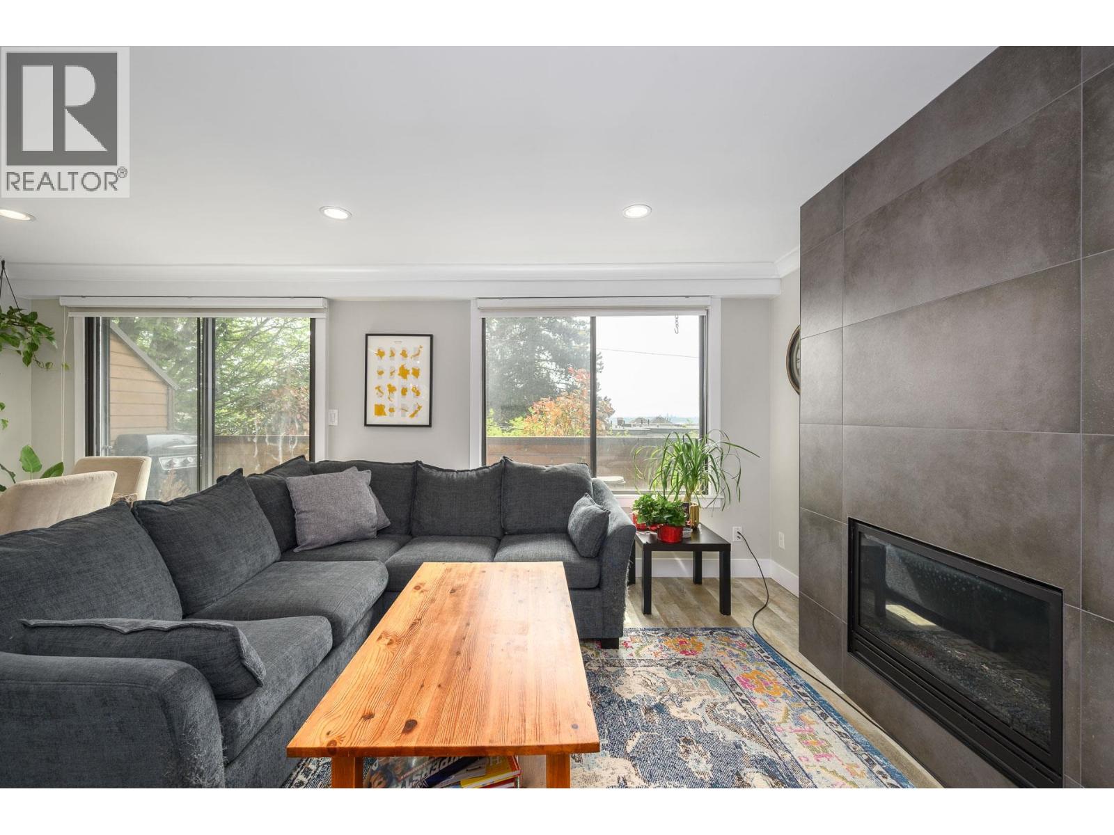 3201 Lonsdale Avenue, North Vancouver, British Columbia  V7N 4G8 - Photo 5 - R3162885