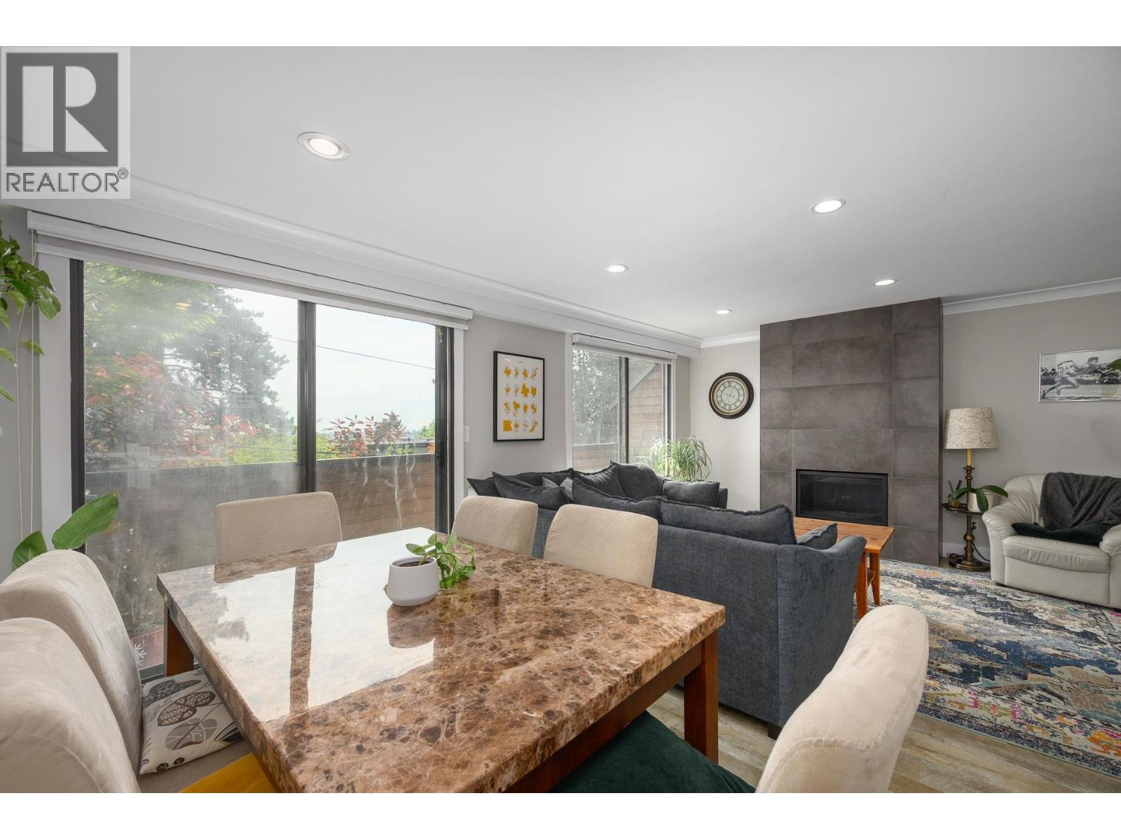3201 Lonsdale Avenue, North Vancouver, British Columbia  V7N 4G8 - Photo 9 - R3162885