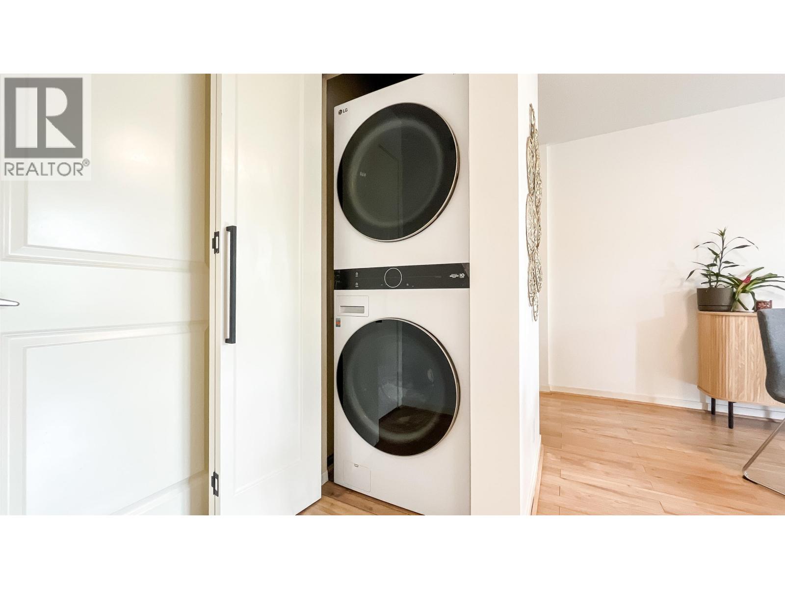 305 3638 Vanness Avenue, Vancouver, British Columbia  V5R 6H6 - Photo 19 - R3162921