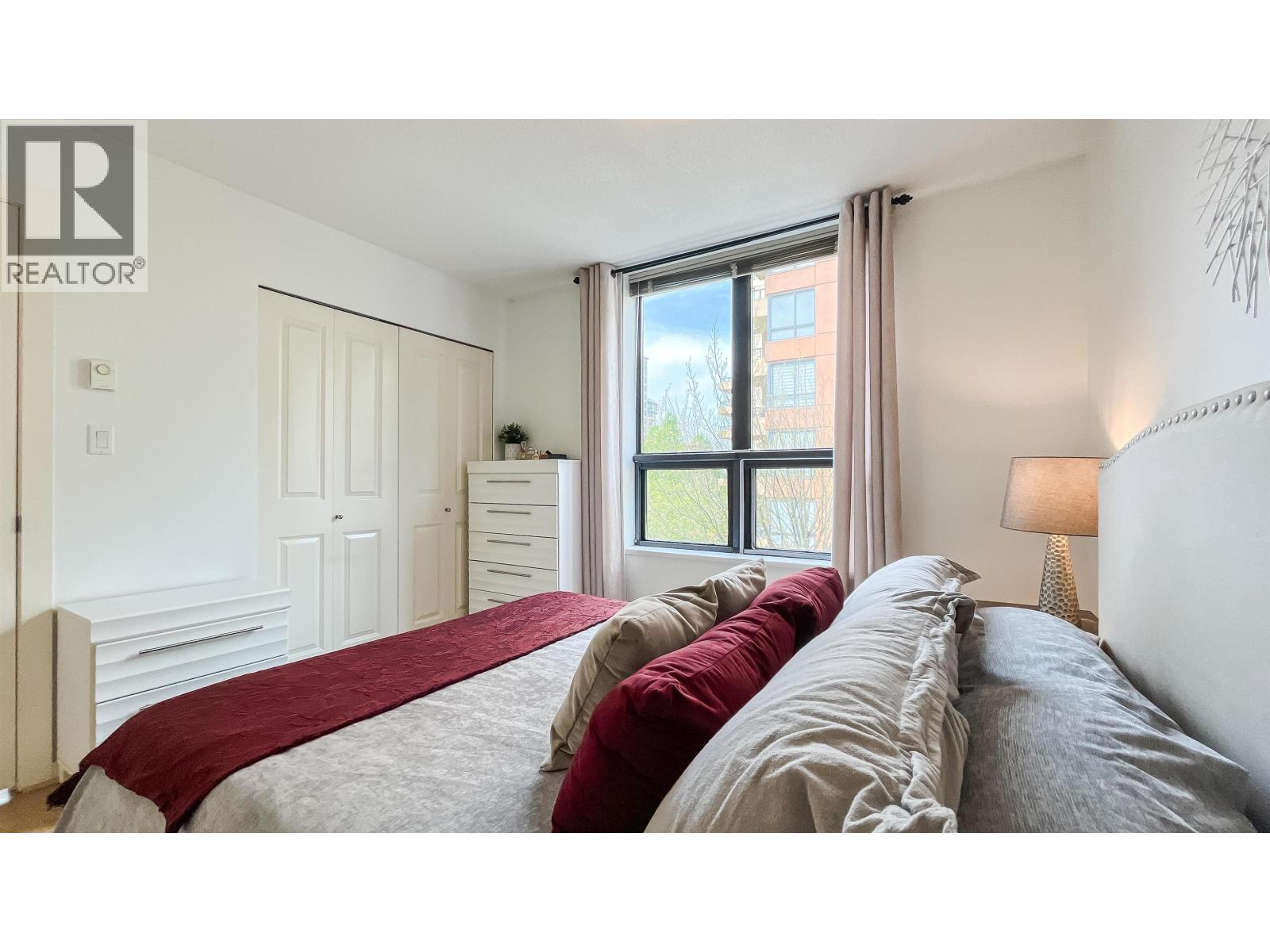 305 3638 Vanness Avenue, Vancouver, British Columbia  V5R 6H6 - Photo 5 - R3162921