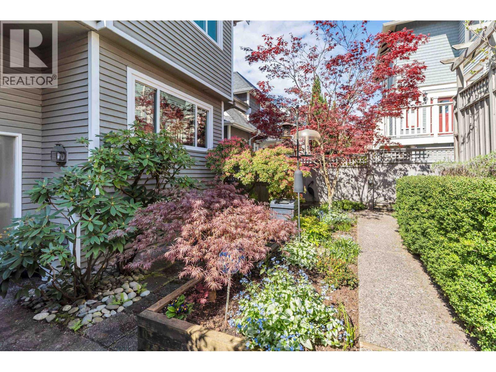 304 223 E Keith Road, North Vancouver, British Columbia  V7L 1V4 - Photo 3 - R3162932