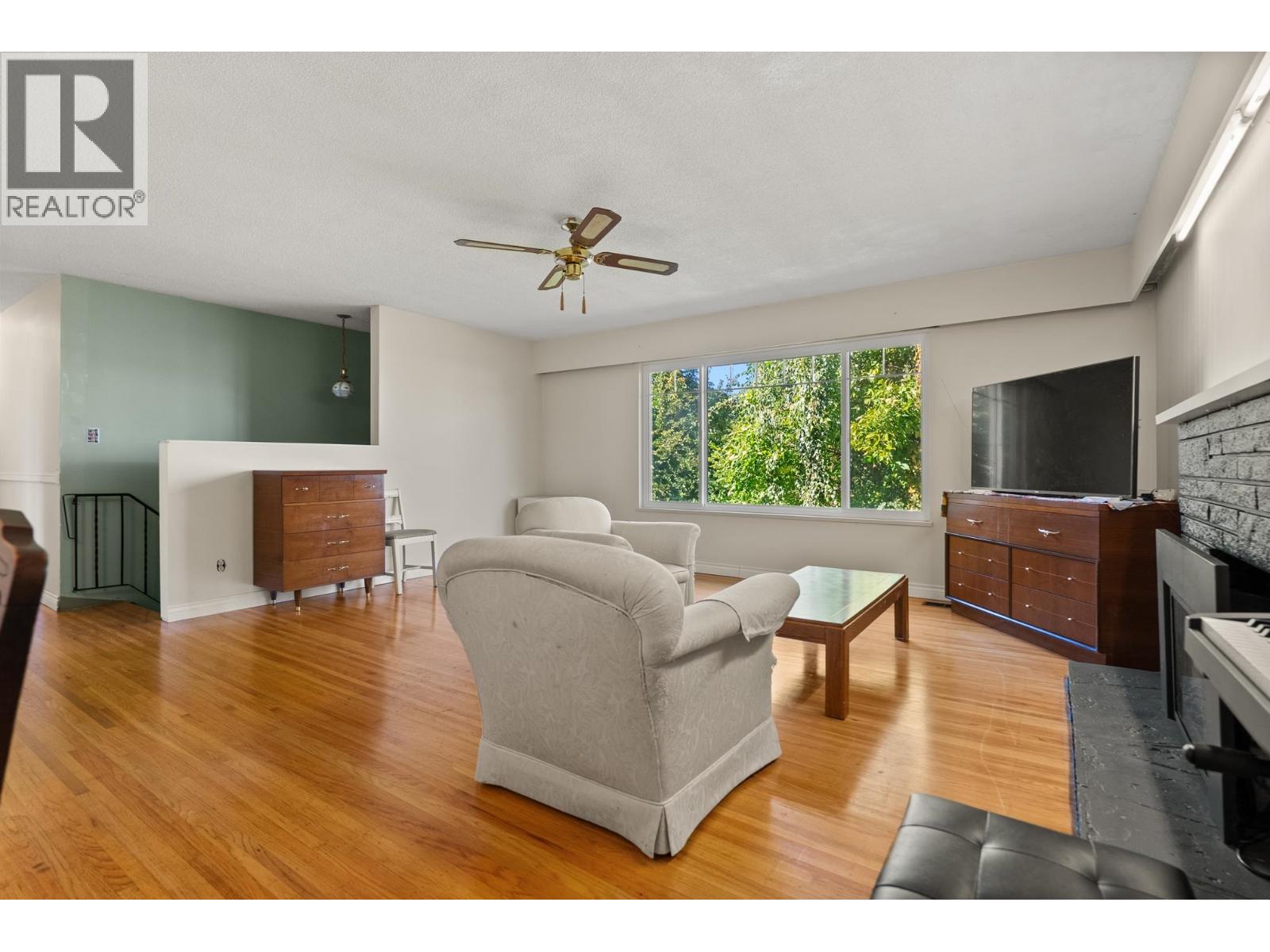 4924 45 Avenue, Delta, British Columbia  V4K 1K3 - Photo 3 - R3162824