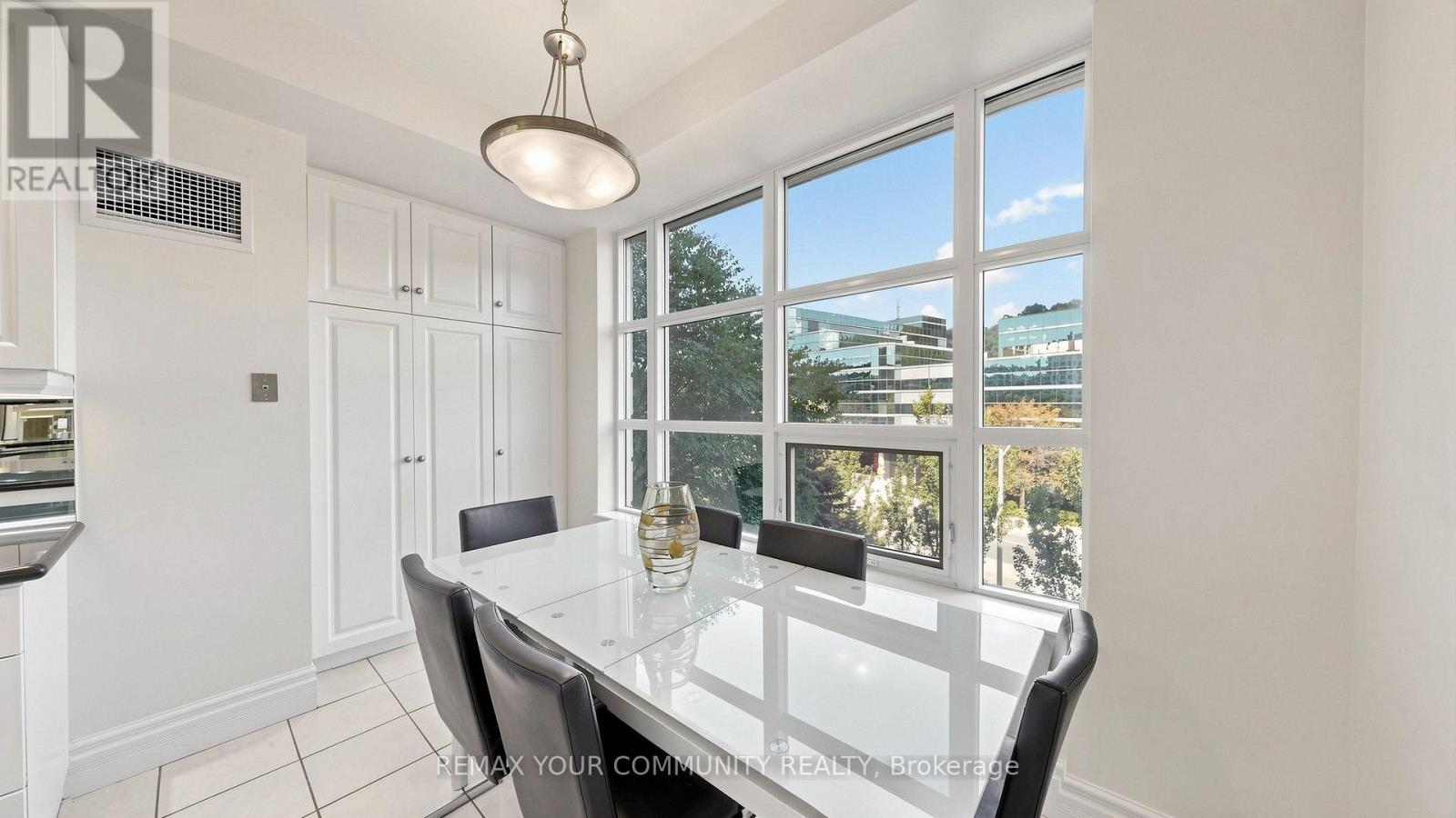 410 - 10 Old York Mills Road, Toronto, Ontario  M2P 2G9 - Photo 20 - C13725980