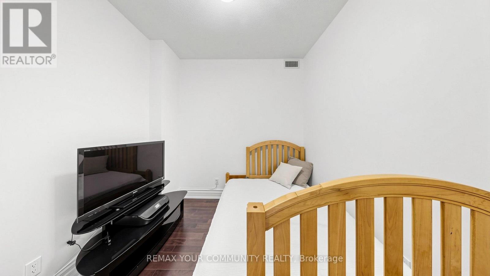 410 - 10 Old York Mills Road, Toronto, Ontario  M2P 2G9 - Photo 32 - C13725980