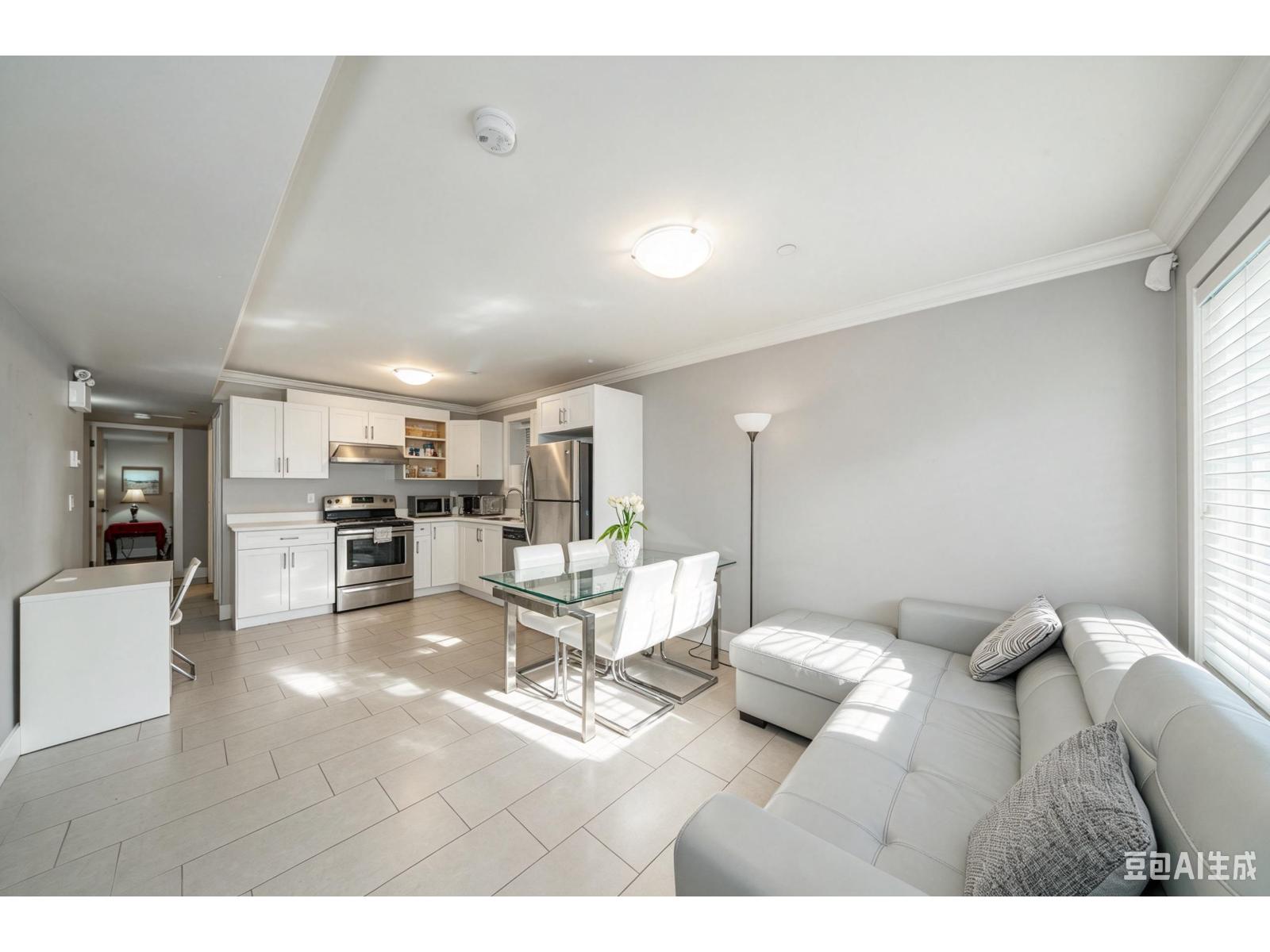 15807 Buena Vista Avenue, White Rock, British Columbia  V4B 2A2 - Photo 37 - R3162260