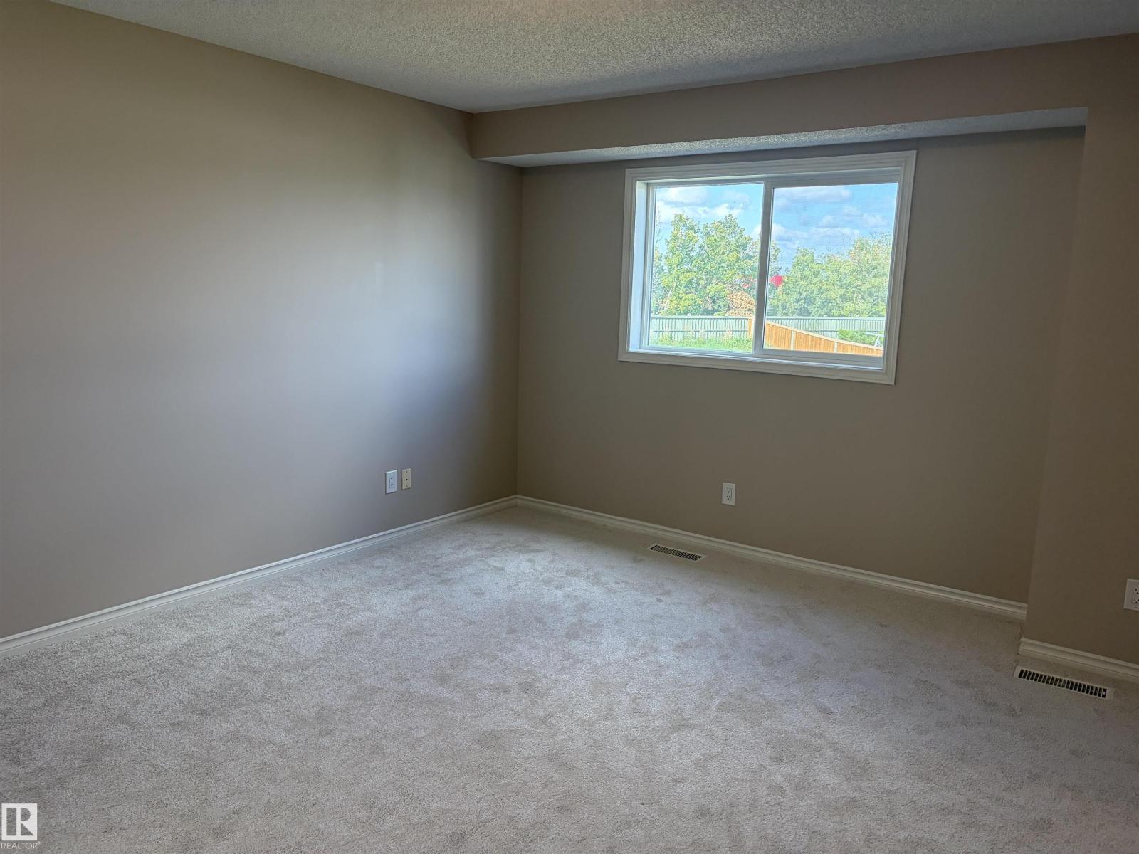 #100 13825 155 Av Nw, Edmonton, Alberta  T6V 0B8 - Photo 16 - E4507421